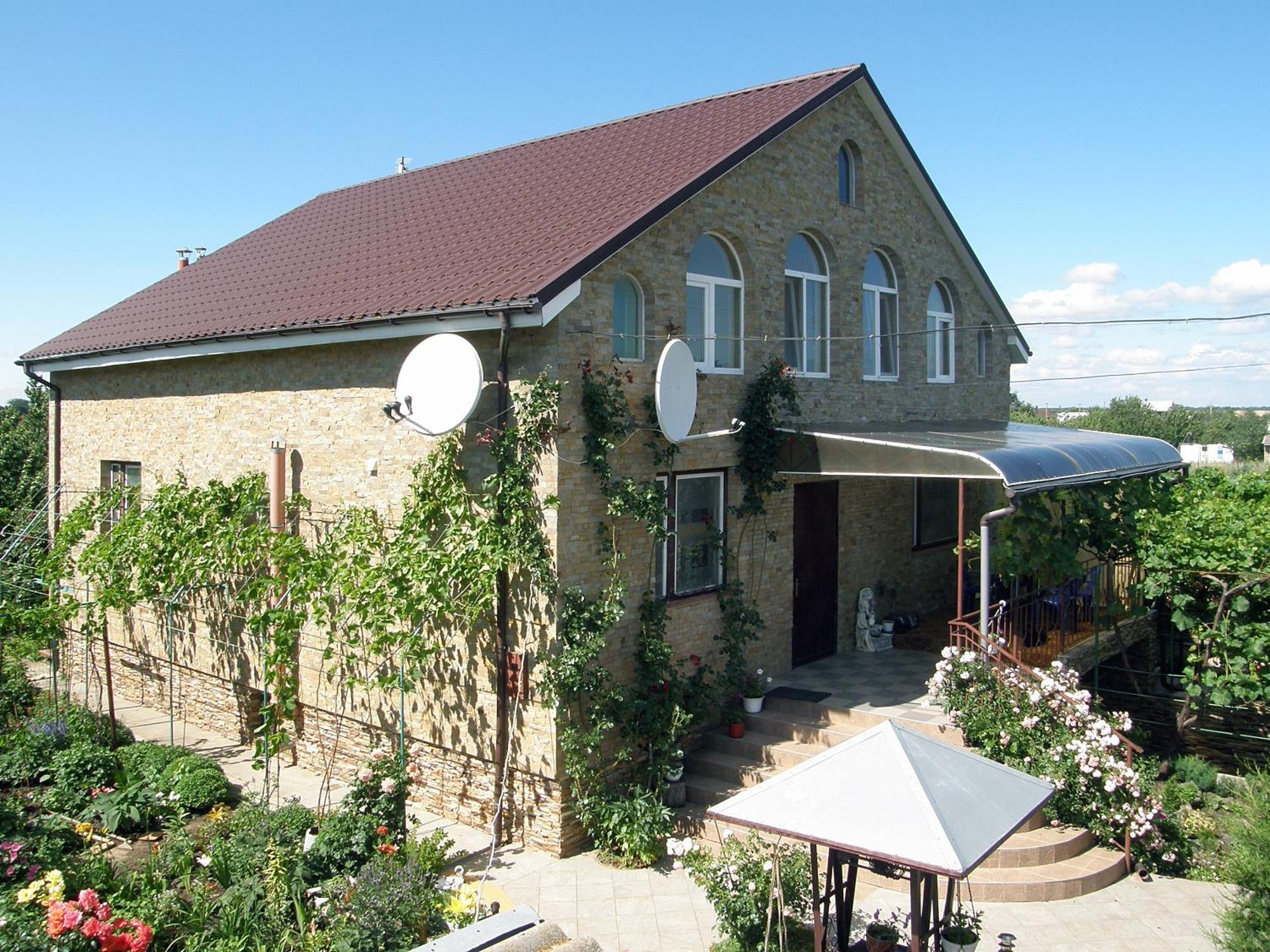 Guest House Kamenny Dom Karolino-Bugaz Zewnętrze zdjęcie